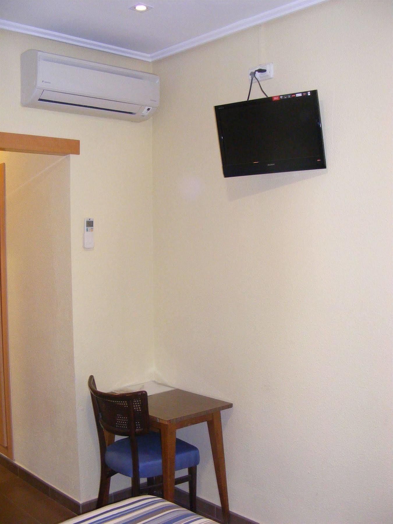 ולנסיה Hotel Alkazar מראה חיצוני תמונה