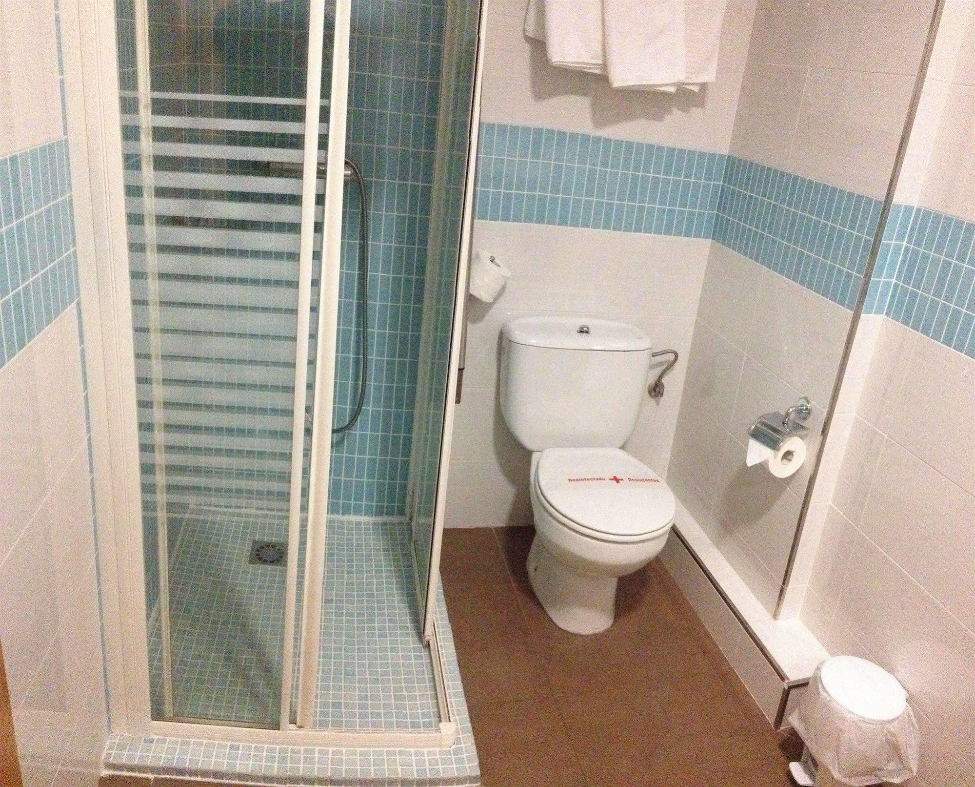 ולנסיה Hotel Alkazar מראה חיצוני תמונה