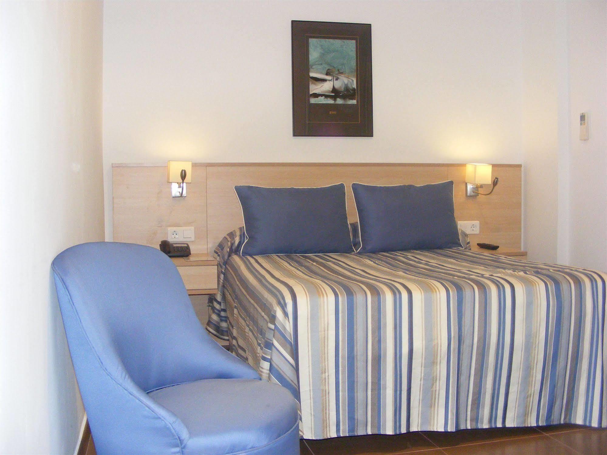 ולנסיה Hotel Alkazar מראה חיצוני תמונה